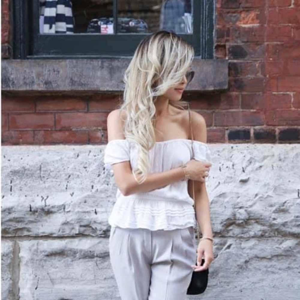 Aritzia off the shoulder top